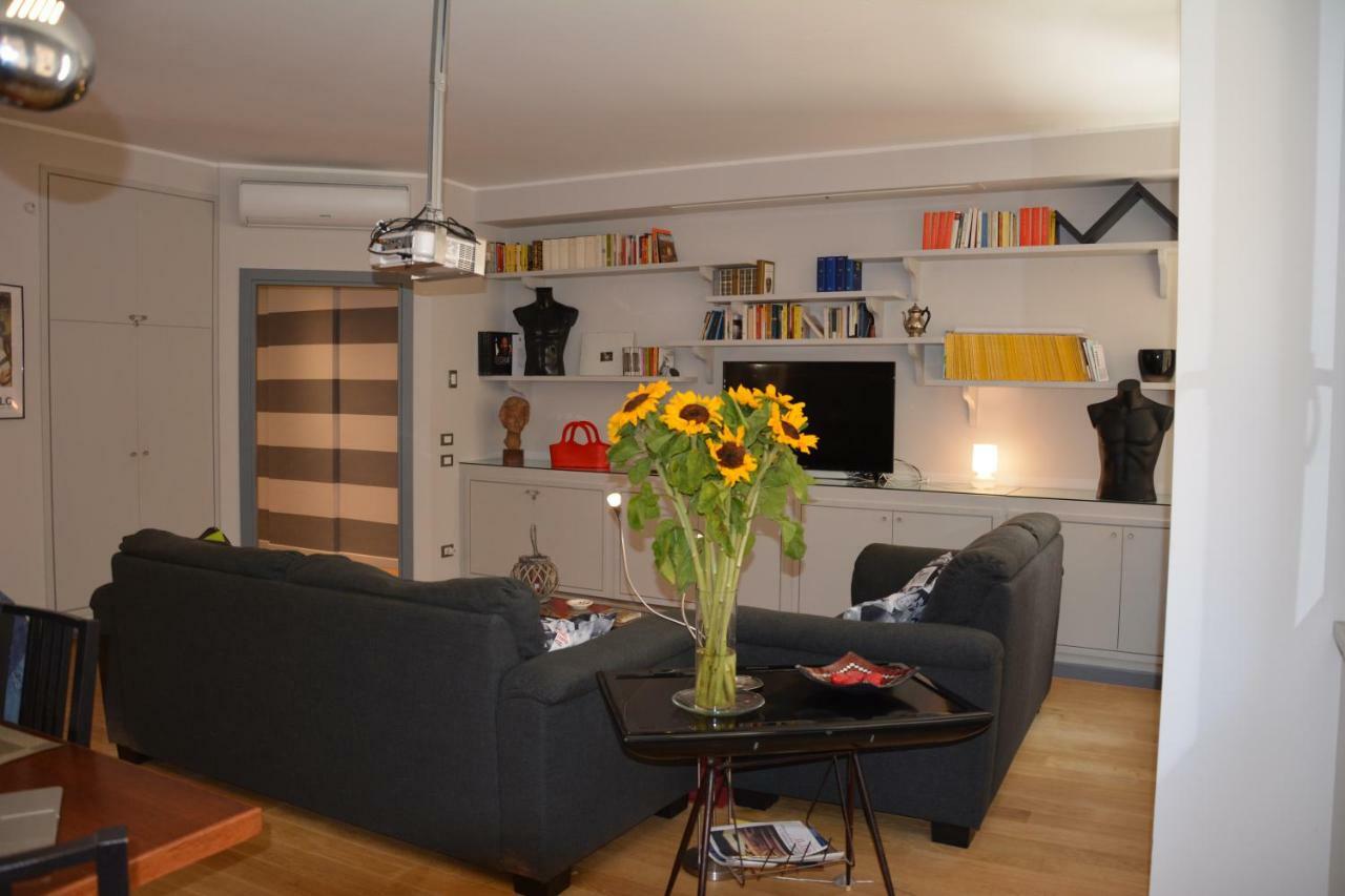 Apartamento Luci Della Citta Palazzo San Matteo Palermo Exterior foto
